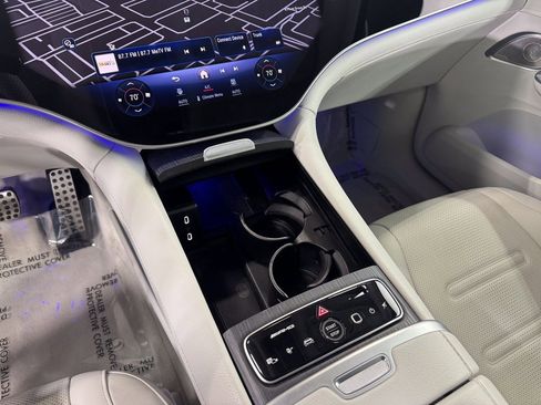 Used 2024 Mercedes-Benz EQE AMG 4MATIC SUV image 15