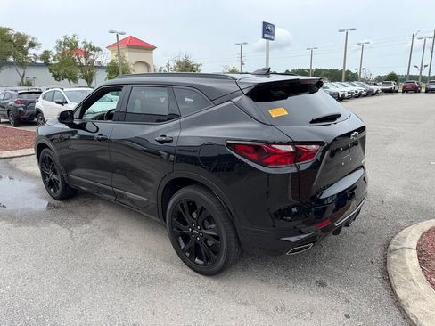 Used 2021 Chevrolet Blazer RS w/ Enhanced Convenience Package FWD image 9