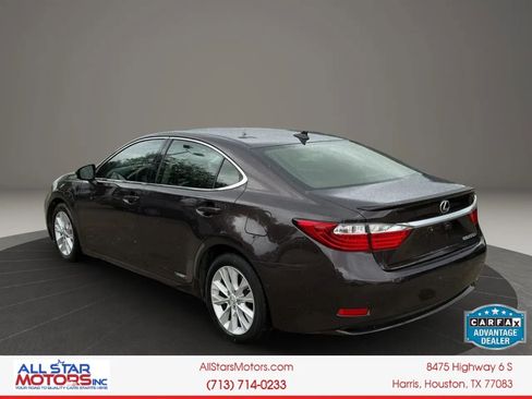 Used 2013 Lexus ES 300h w/ Luxury Pkg FWD image 35