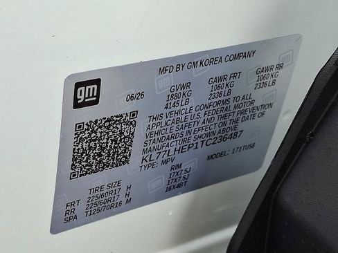 New 2026 Chevrolet Trax LT w/ Driver Confidence Package FWD image 11