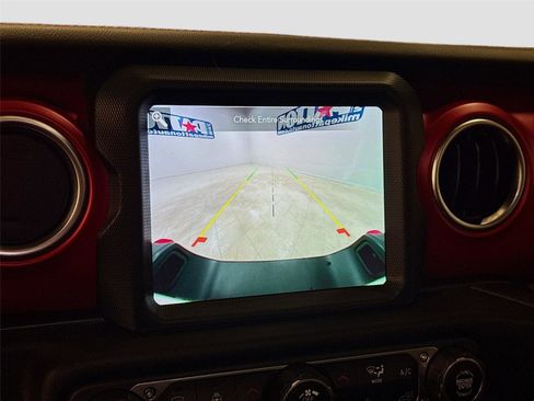 Used 2023 Jeep Gladiator Rubicon w/ LED Lighting Group image 14