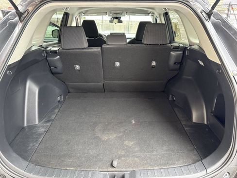 Used 2020 Toyota RAV4 LE image 21