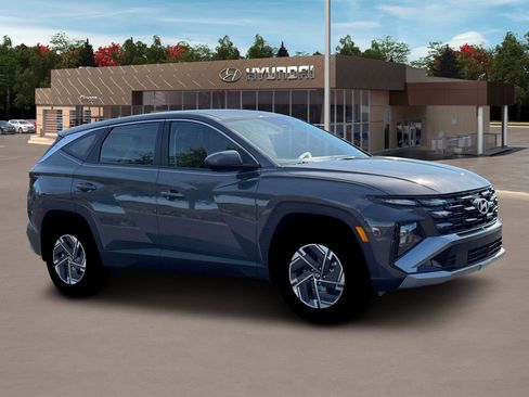 New 2026 Hyundai Tucson Blue SE image 10