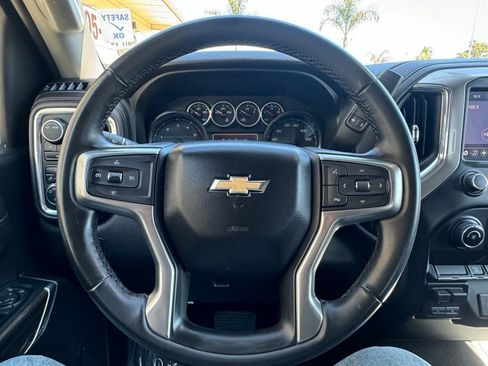 Used 2023 Chevrolet Silverado 2500 LT image 14