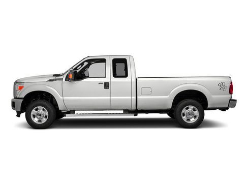 Used 2016 Ford F250 Lariat w/ Chrome Package image 3