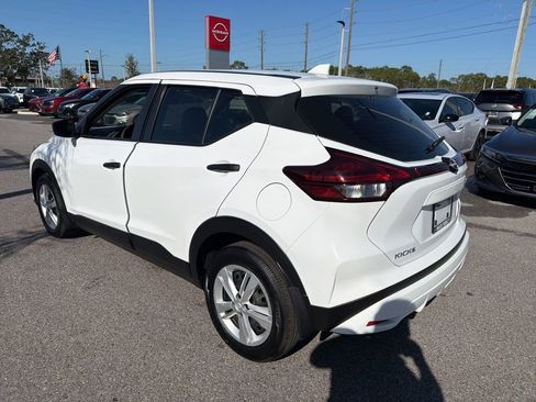 Certified 2025 Nissan Kicks Play S image 7