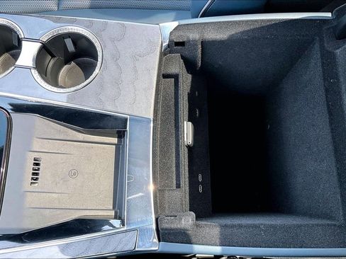 Certified 2025 Cadillac Escalade IQ Luxury 2 w/ LPO, Premium Carpet Package AWD/4WD image 16