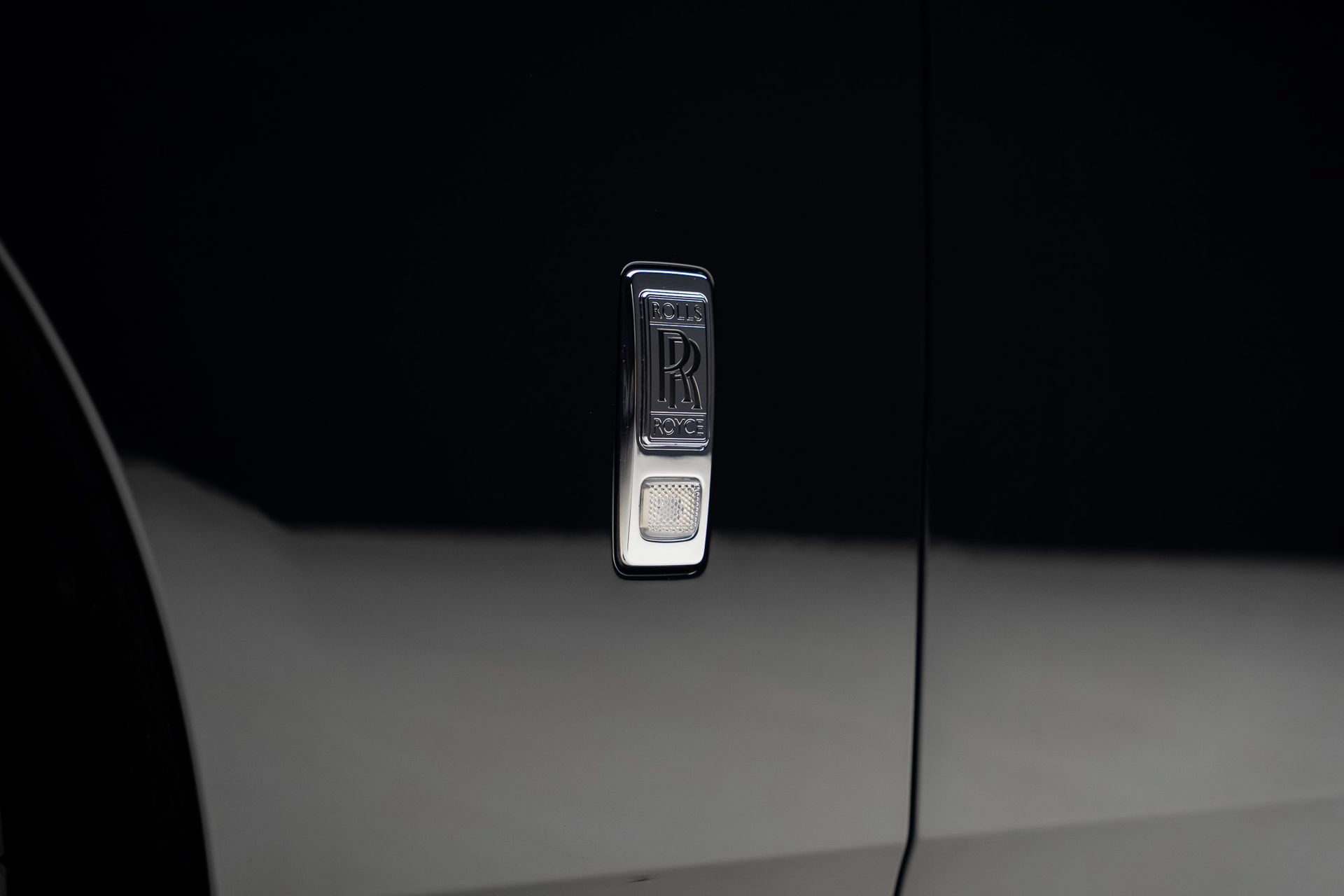 Used 2024 Rolls-Royce Phantom Extended Wheelbase RWD image 24