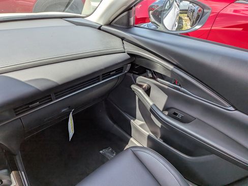 New 2026 MAZDA CX-30 AWD 2.5 S w/ Select Sport Pkg image 17