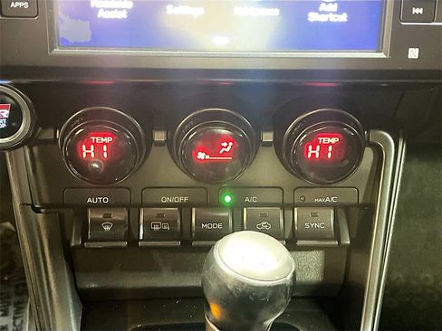 Used 2023 Toyota GR86 10th Anniversary SE image 15