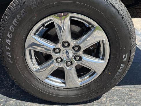 Used 2018 Ford F150 XLT w/ Equipment Group 302A Luxury AWD/4WD image 9
