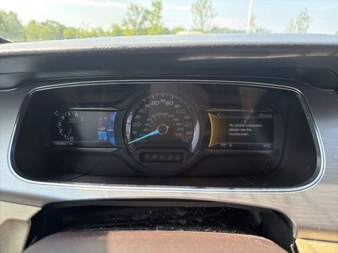 Used 2018 Ford Taurus SEL w/ Equipment Group 201A FWD image 40