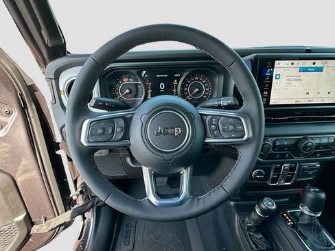 New 2025 Jeep Wrangler Sahara image 7