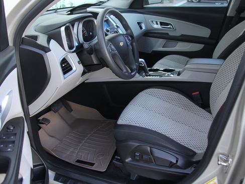 Used 2014 Chevrolet Equinox LS image 20