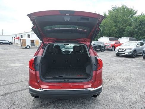 Used 2019 GMC Terrain SLT w/ Preferred Package AWD/4WD image 7