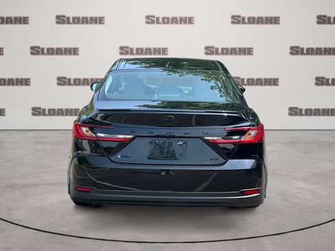 Used 2025 Toyota Camry LE w/ Convenience Package FWD image 4