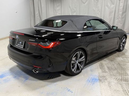 Used 2024 BMW 430i Convertible w/ Premium Package RWD image 15