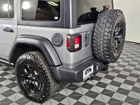 Used 2021 Jeep Wrangler Unlimited Sport image 12