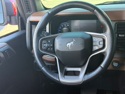 Used 2024 Ford Bronco Outer Banks w/ Sasquatch Package AWD/4WD image 20