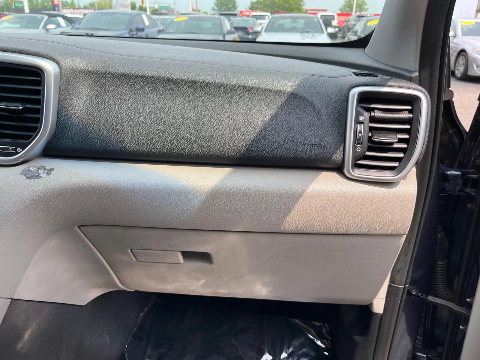Used 2021 Kia Sportage LX AWD/4WD image 21