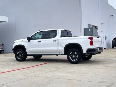 Used 2022 Chevrolet Silverado 1500 ZR2 AWD/4WD image 4