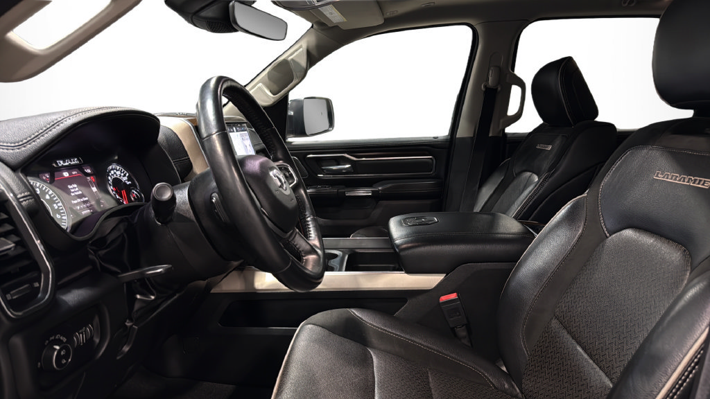 Used 2022 RAM 1500 Laramie AWD/4WD image 23