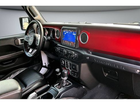 Used 2018 Jeep Wrangler Unlimited Rubicon AWD/4WD image 47