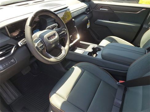 New 2025 GMC Acadia AT4 w/ Super Cruise Package image 6