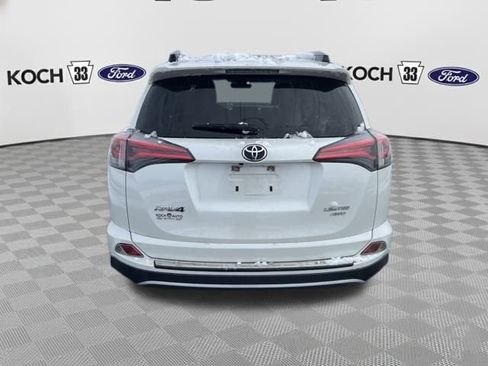 Used 2018 Toyota RAV4 Limited image 7