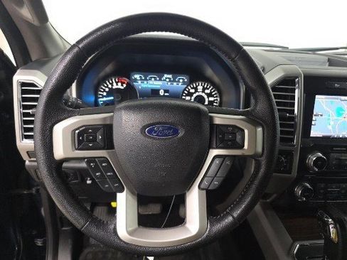 Used 2015 Ford F150 Lariat w/ Equipment Group 502A Luxury image 5