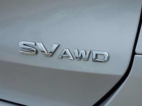 Used 2016 Nissan Rogue SV AWD/4WD image 29