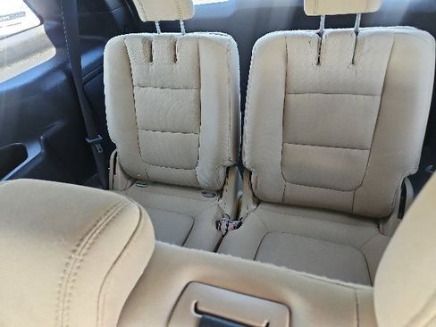 Used 2016 Ford Explorer 4WD image 7