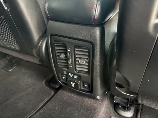 Used 2022 Dodge Durango R/T RWD image 35