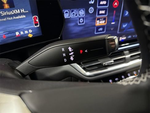 New 2026 Chevrolet Equinox EV LT w/ Convenience Package II image 17