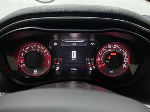 Used 2018 Dodge Challenger R/T Scat Pack RWD image 21