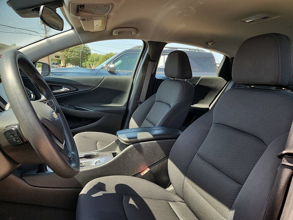 Used 2024 Chevrolet Malibu LT FWD image 8