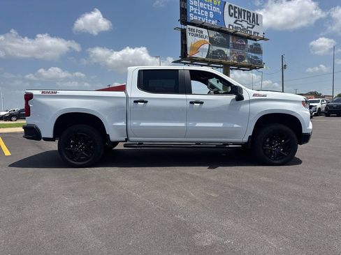Used 2026 Chevrolet Silverado 1500 LT Trail Boss w/ Protection Package AWD/4WD image 8