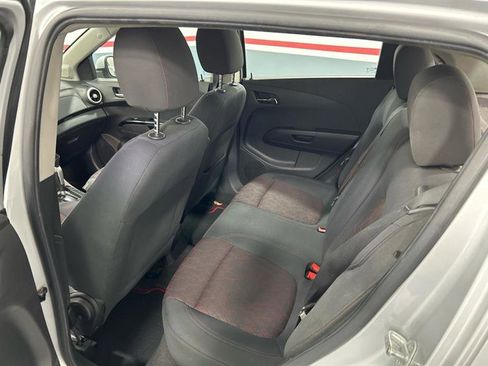 Used 2017 Chevrolet Sonic LT w/ Fun and Sun Package image 33