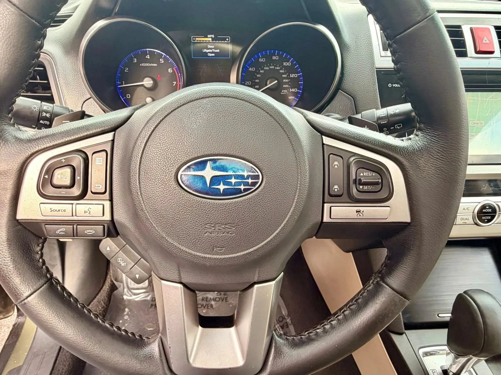Used 2015 Subaru Outback 2.5i Limited AWD/4WD image 15