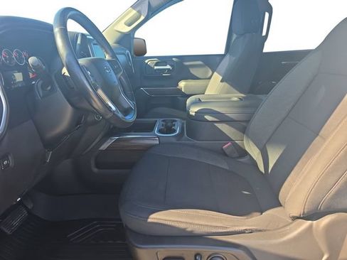 Used 2020 Chevrolet Silverado 1500 RST AWD/4WD image 11