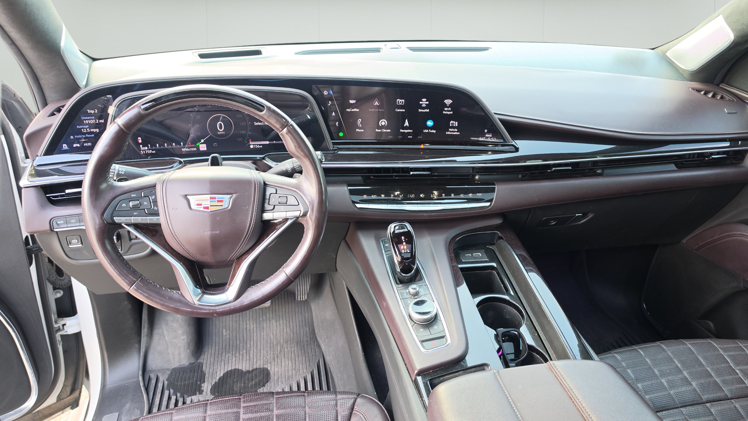 Used 2024 Cadillac Escalade Sport Platinum RWD image 23