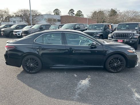 Used 2024 Toyota Camry XSE image 6