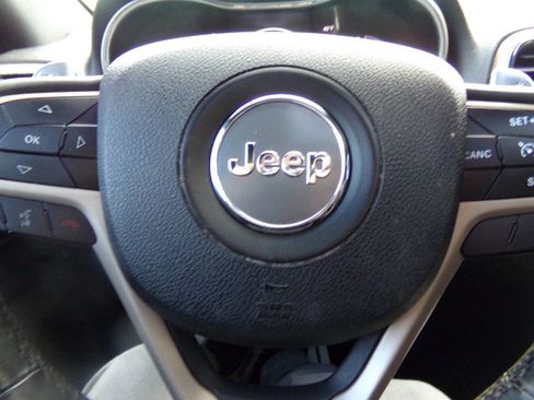 Used 2014 Jeep Grand Cherokee Altitude image 57