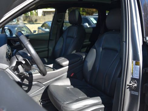 Used 2017 Audi Q7 2.0T Premium AWD/4WD image 63