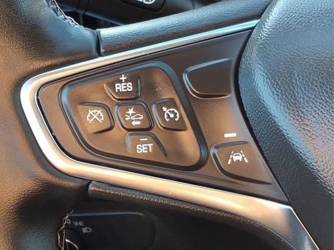 Used 2024 Chevrolet Equinox LT AWD/4WD image 27