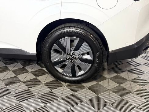 Used 2025 Nissan Murano SL AWD/4WD image 10