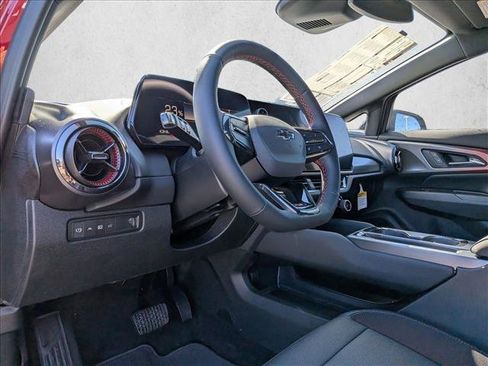 New 2026 Chevrolet Equinox EV RS image 9