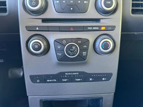 Used 2013 Ford Flex SE FWD image 21