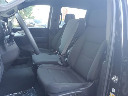 New 2025 Chevrolet Silverado 1500 Custom image 17