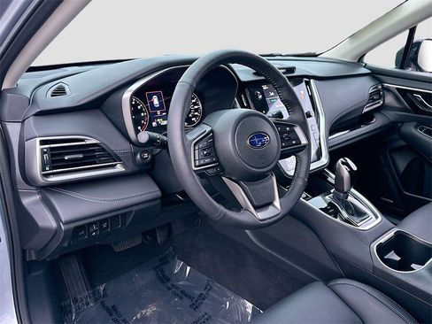 Certified 2025 Subaru Outback Limited w/ Popular Package #2 image 9